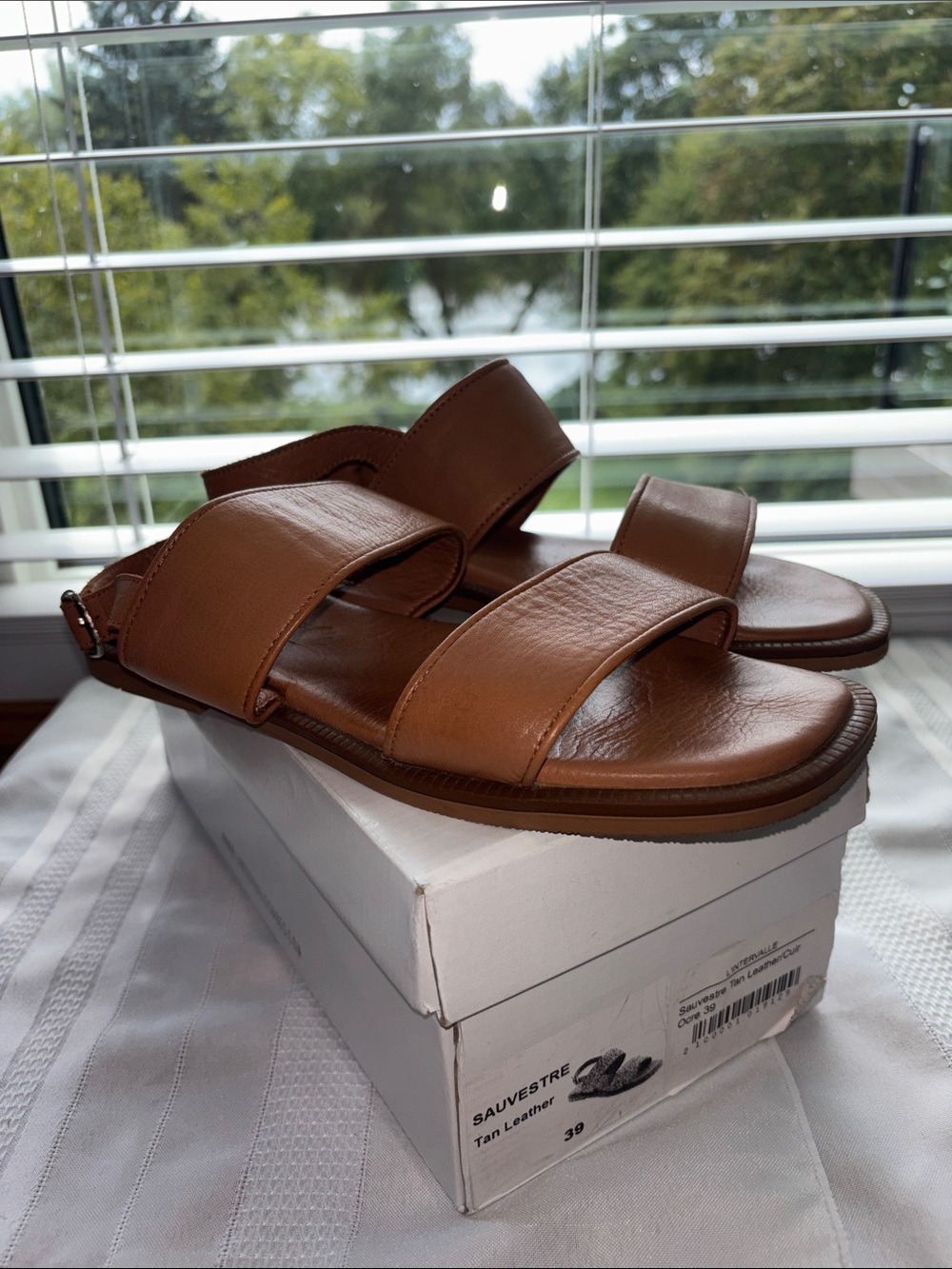 Women’s Tan Leather Sandals